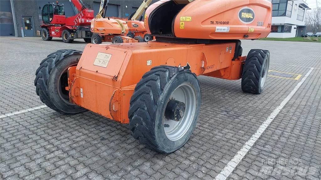 JLG 1350SJP Teleskooppipuominostimet