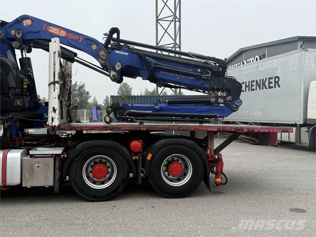 DAF XF105.510 6X4 Nosturiautot