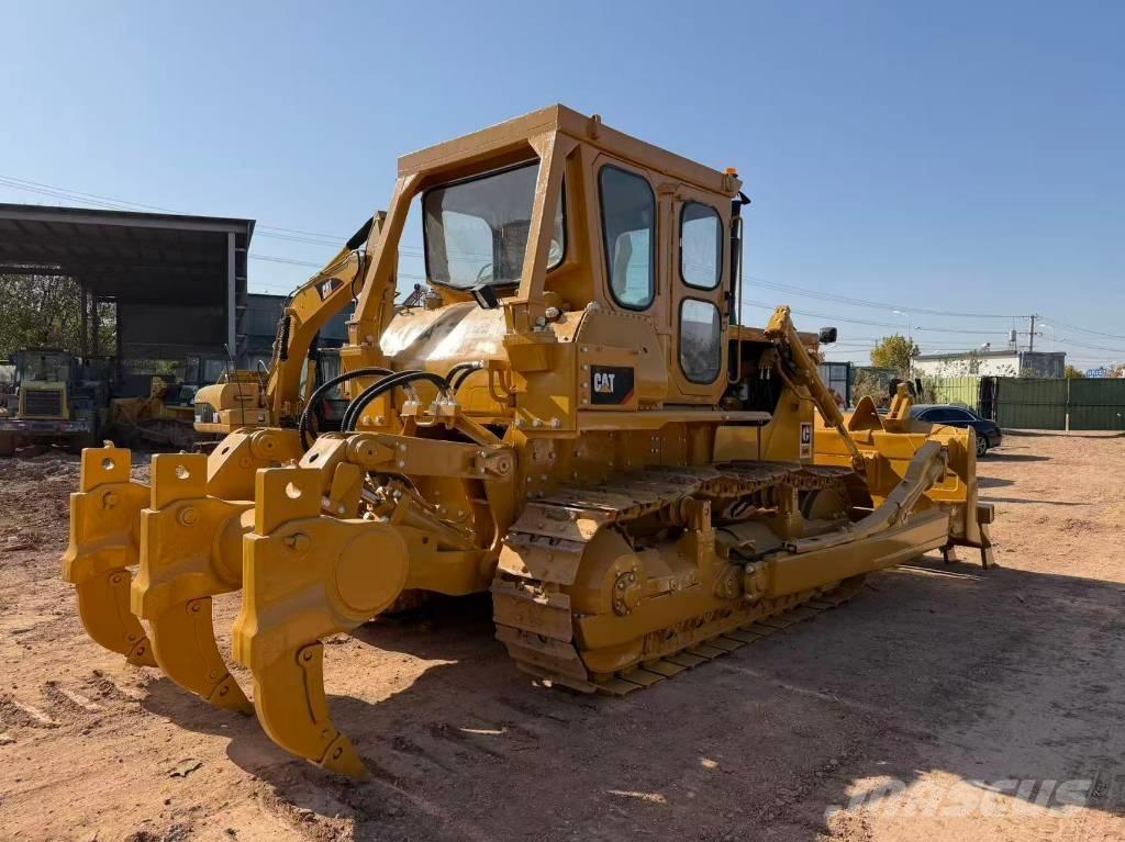 CAT D 8 K Telaketjupuskutraktorit