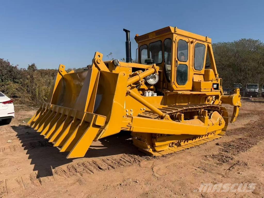 CAT D 8 K Telaketjupuskutraktorit