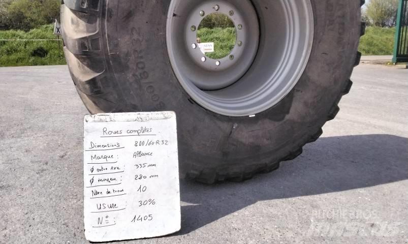 Alliance 800/60R32 Renkaat ja vanteet