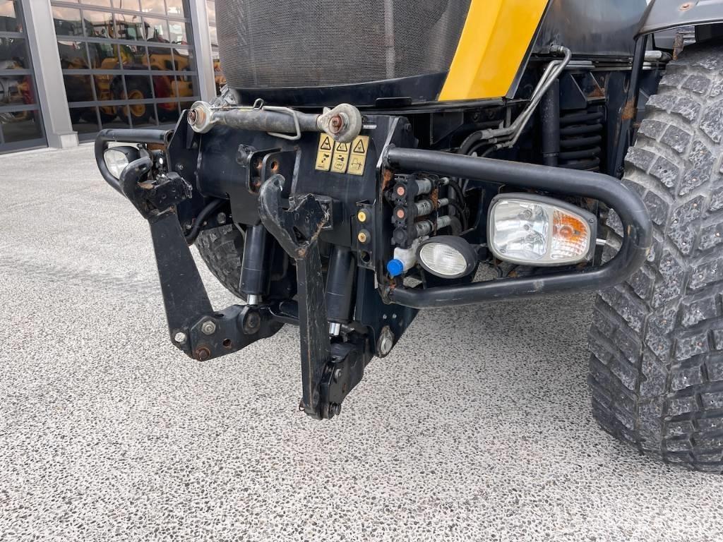 JCB Fastrac 8250 Traktorit