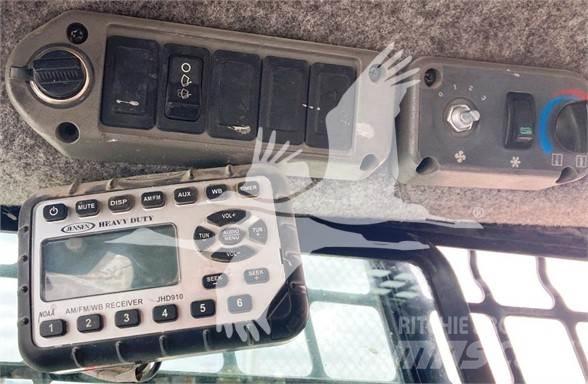 Bobcat S250 Liukuohjatut kuormaajat