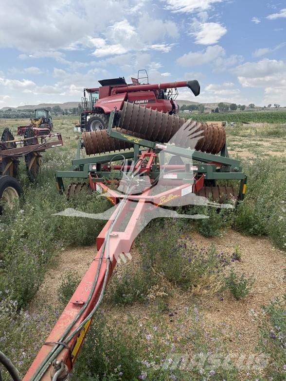 Brillion X108 Muut maanmuokkauskoneet ja lisävarusteet