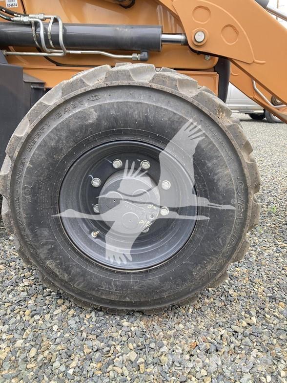 CASE 580SV Kaivurikuormaajat