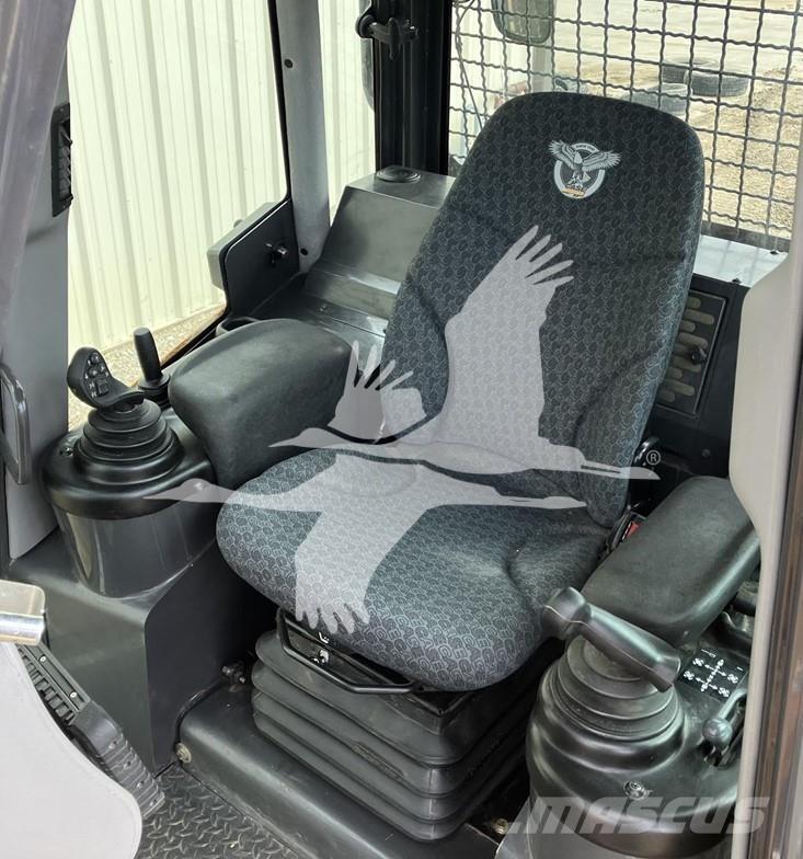 CASE 850M Telaketjupuskutraktorit