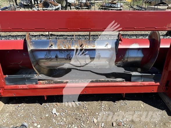 Case IH 3016 Leikkuupöydät