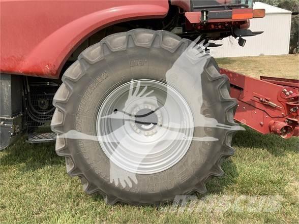 Case IH 8240 Leikkuupuimurit