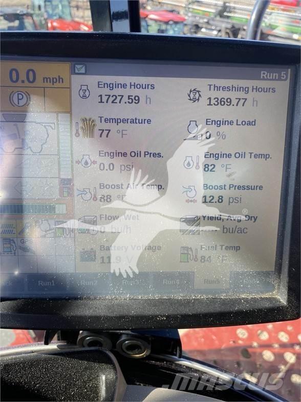 Case IH 8240 Leikkuupuimurit