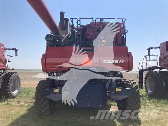 Case IH 8250 Leikkuupuimurit