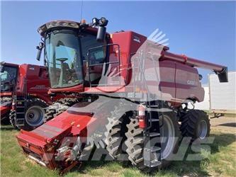 Case IH 8250 Leikkuupuimurit
