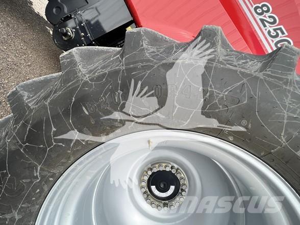 Case IH 8250 Leikkuupuimurit