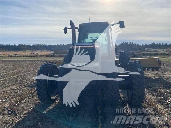 Case IH MX270 Traktorit