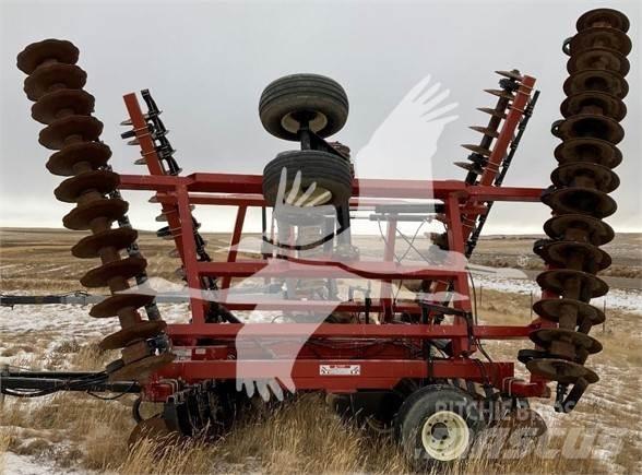 Farm King 6650 Kiekkomultaimet ja lautasäkeet