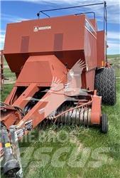 Hesston 4910 Kanttipaalaimet