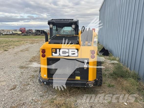 JCB 3TS-8T Liukuohjatut kuormaajat