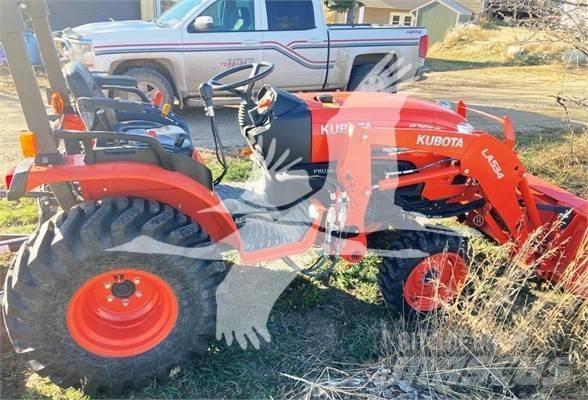 Kubota B2650 Traktorit