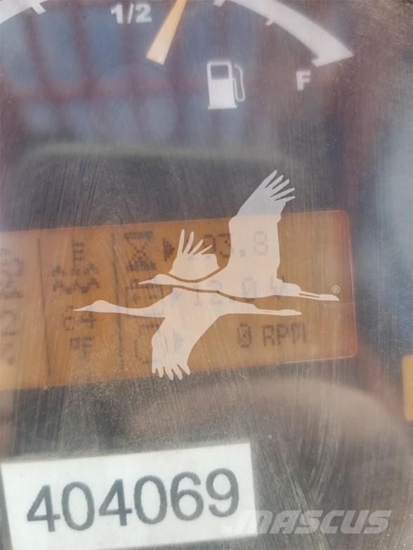 SkyTrak 10054 Kurottajat