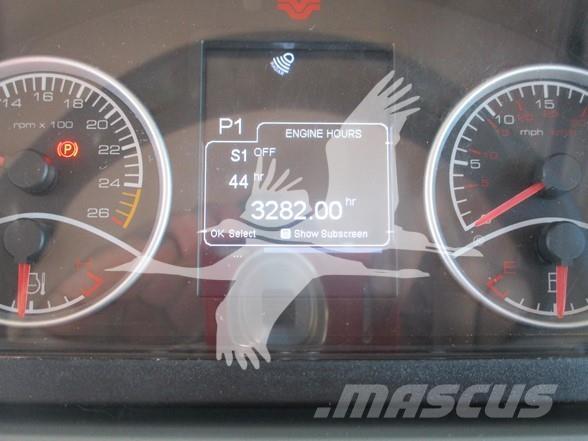 Versatile 400 Traktorit