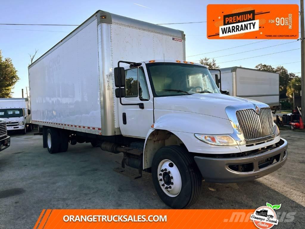 International 4300 Umpikorikuorma-autot