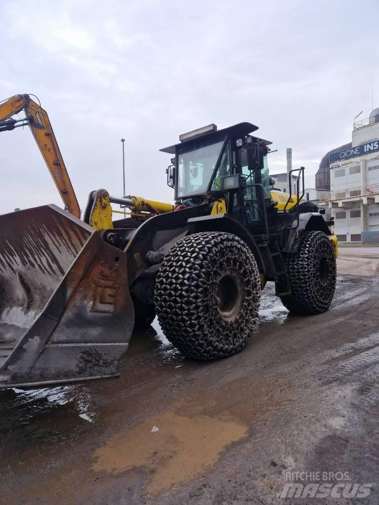 Hitachi ZW250-6 Pyöräkuormaajat