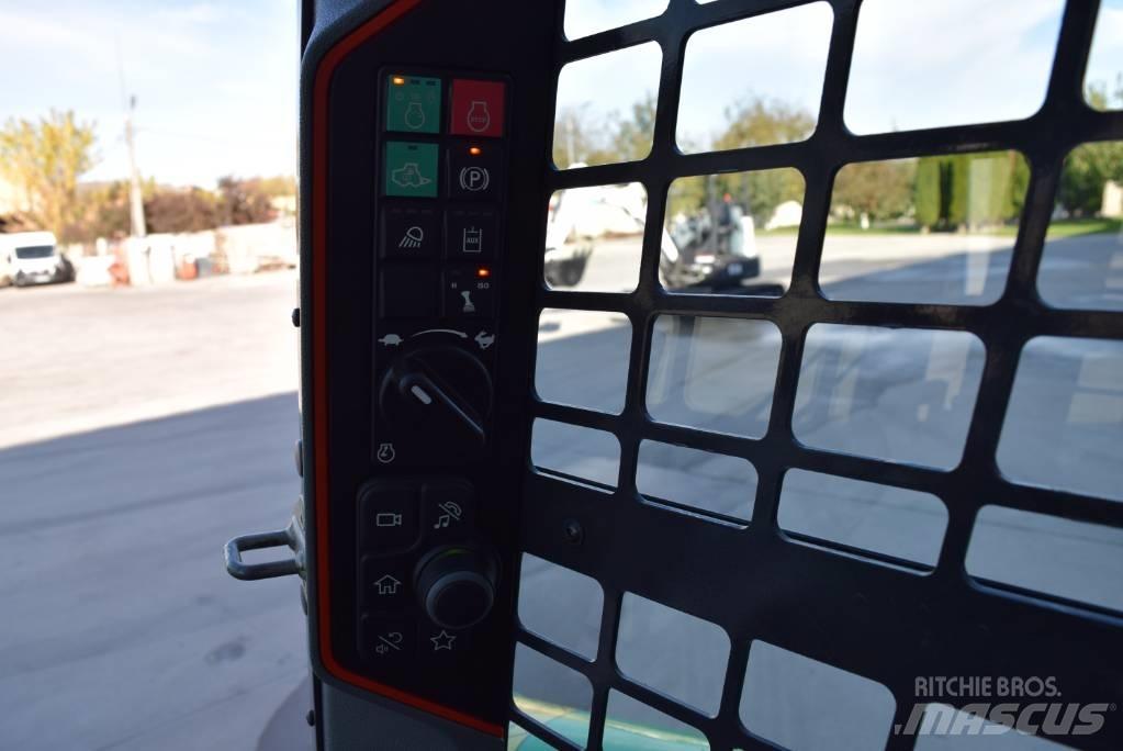 Bobcat T 66 Liukuohjatut kuormaajat