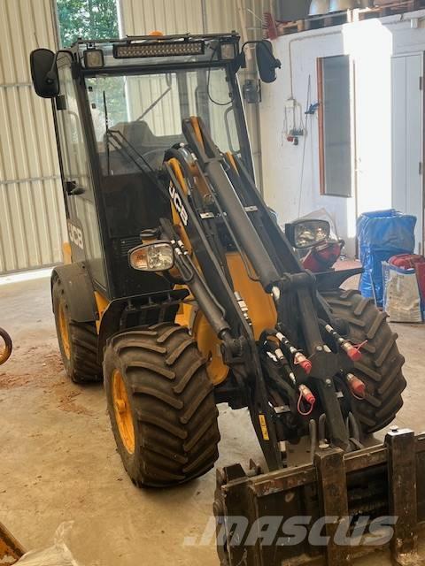 JCB 403 Pienkuormaajat