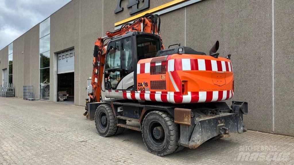 Hitachi ZX 140 W-5 Pyöräkaivukoneet