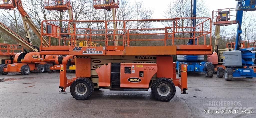 JLG 4394RT Saksilavat