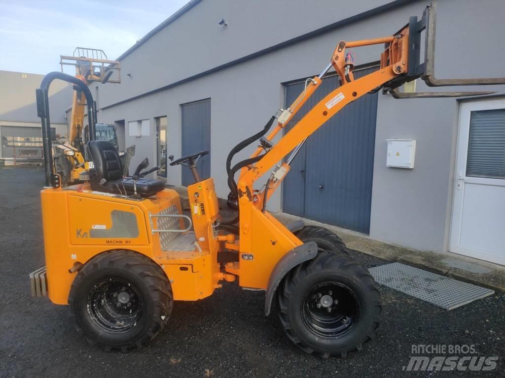 Knikmops KM 130 Pienkuormaajat