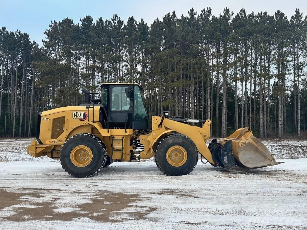 CAT 950 Pyöräkuormaajat