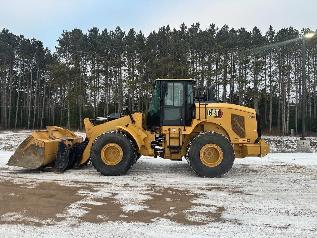 CAT 950 Pyöräkuormaajat