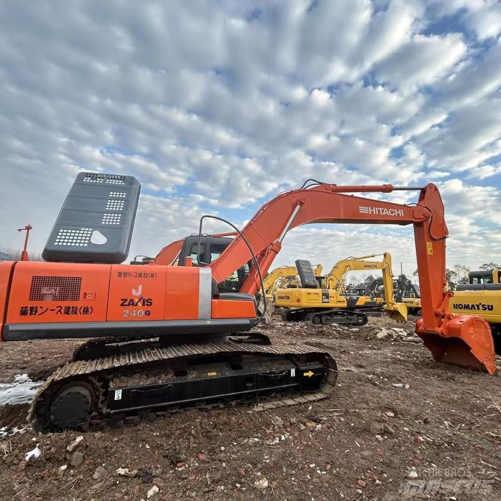 Hitachi ZX 240 Telakaivukoneet
