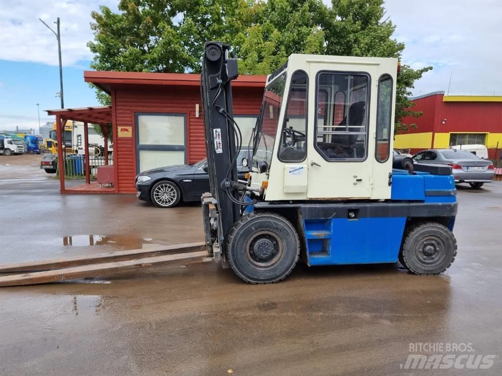 Kalmar DB 4,5-500 Dieseltrukit