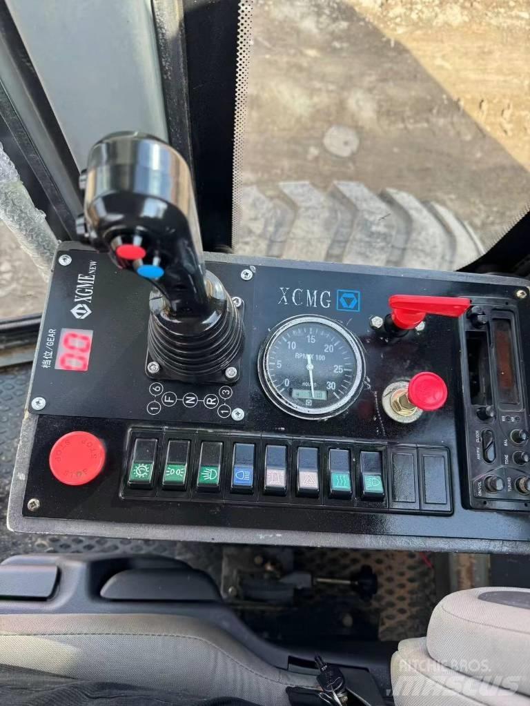 XCMG GR 2153 Tiehöylät