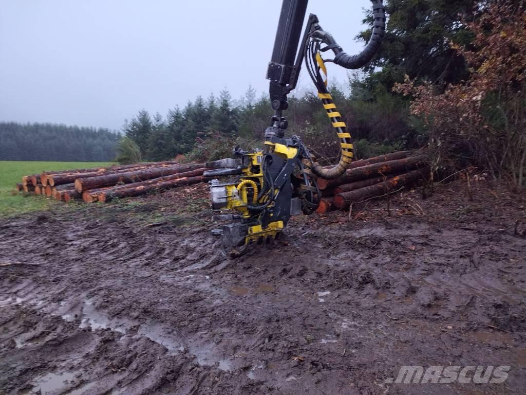 John Deere 1170 E Harvesterit