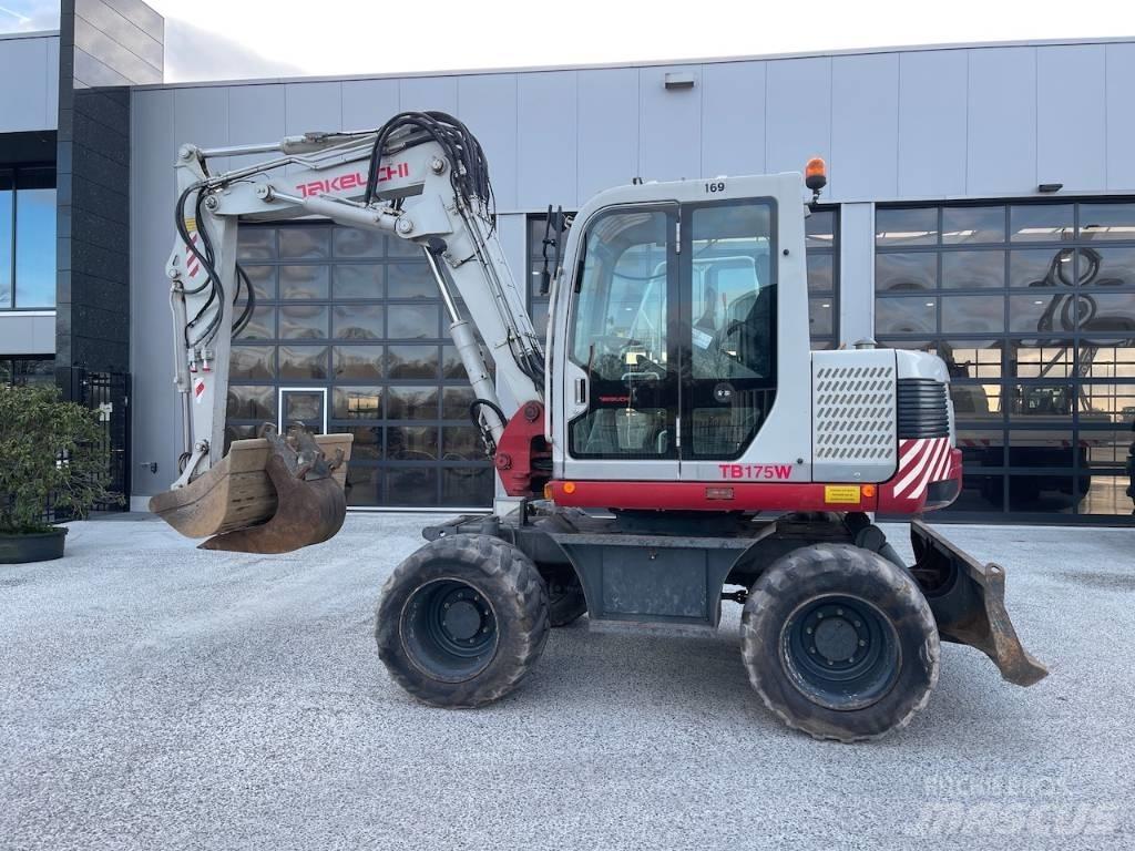 Takeuchi TB175W Midikaivukoneet 7t - 12t