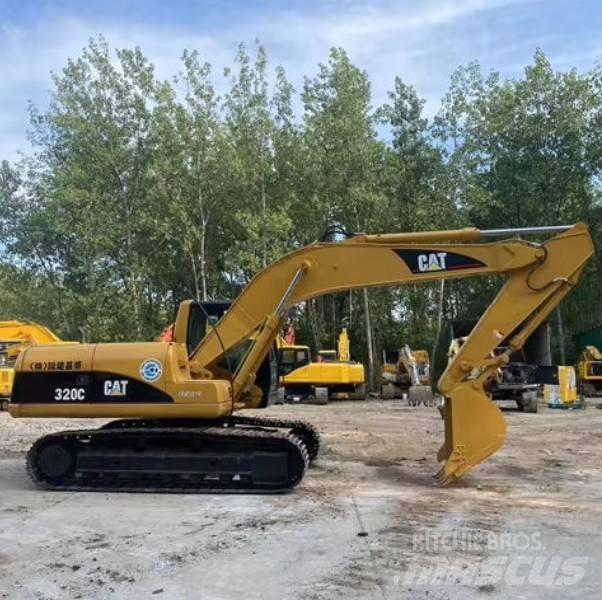 CAT 320 C Telakaivukoneet