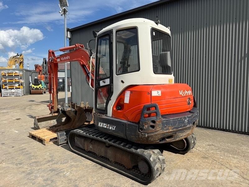 Kubota KX 121-3 A Minikaivukoneet < 7t