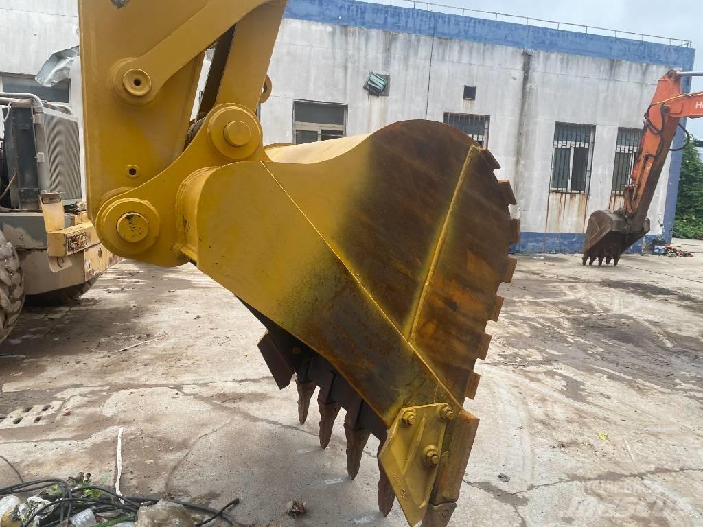 CAT 336 D Telakaivukoneet