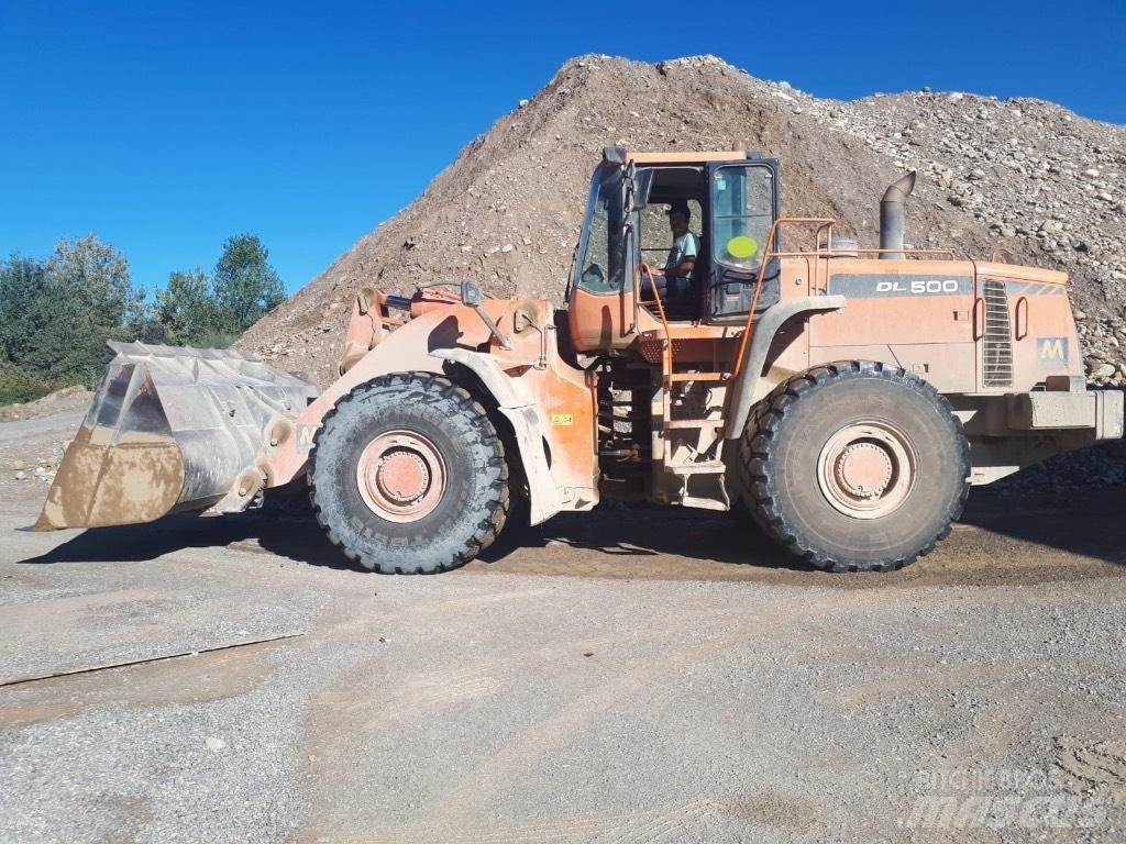 Doosan DL 500 Pyöräkuormaajat
