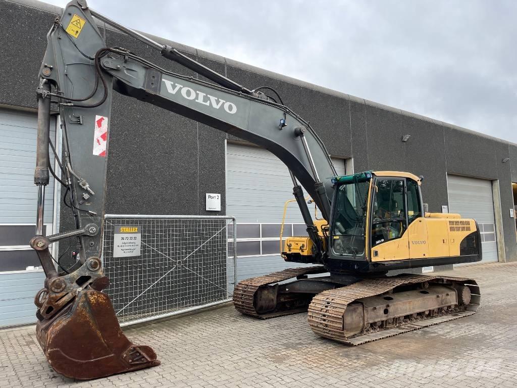 Volvo EC240C Telakaivukoneet