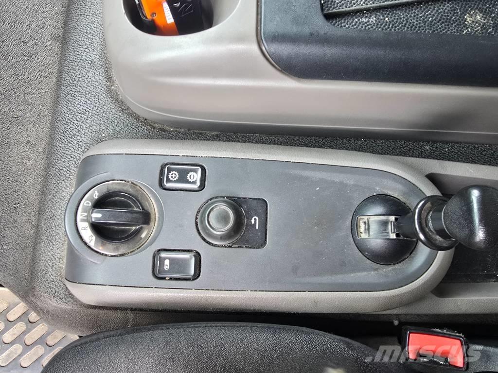 DAF LF210 Umpikorikuorma-autot