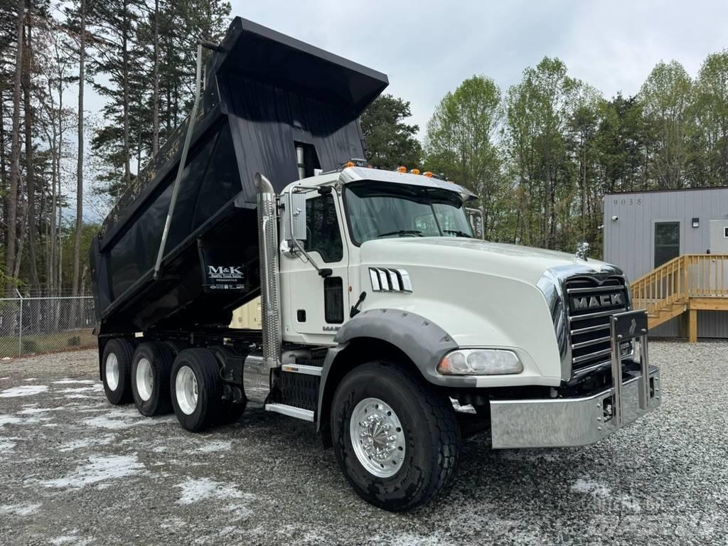 Mack GU813 Sora- ja kippiautot