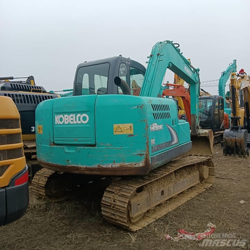 Kobelco SK75-8 Midikaivukoneet 7t - 12t