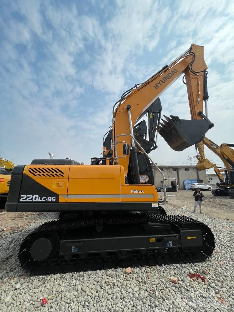 Hyundai 220 Telakaivukoneet