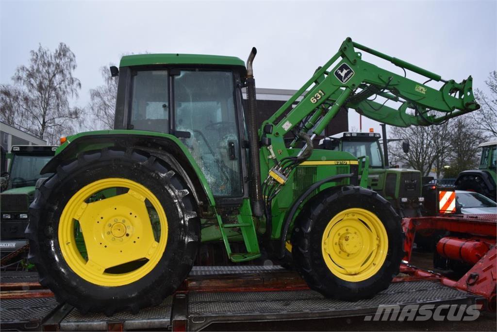 John Deere 6210 Traktorit