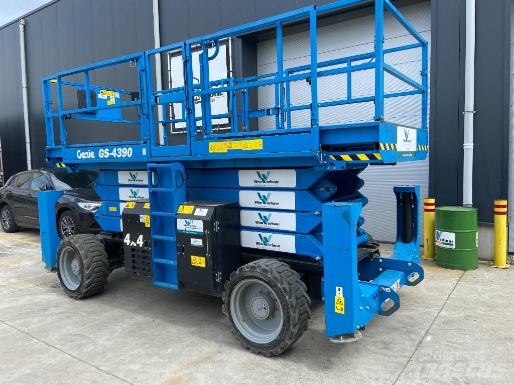 Genie GS 4390 Saksilavat