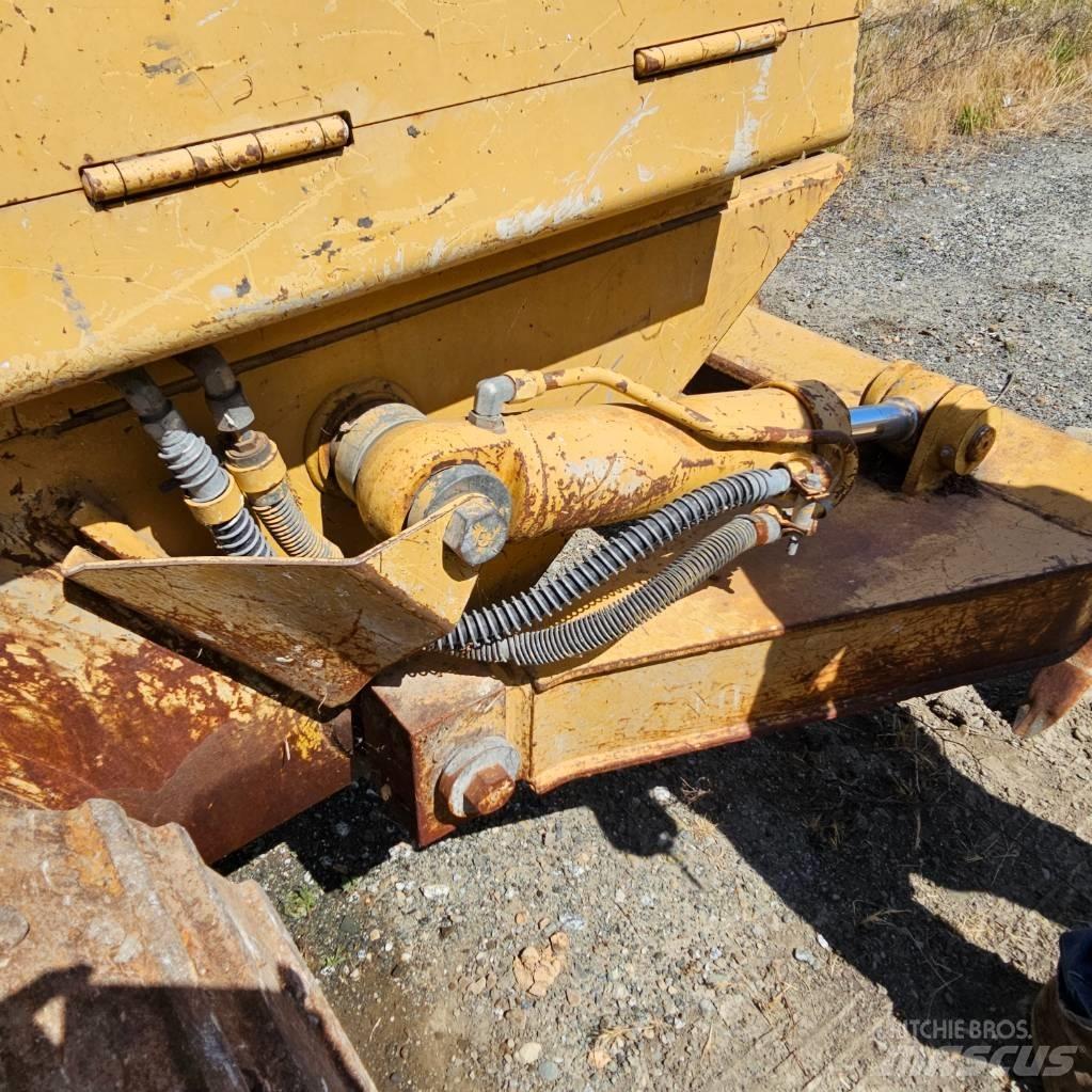CAT 953C Telakuormaajat
