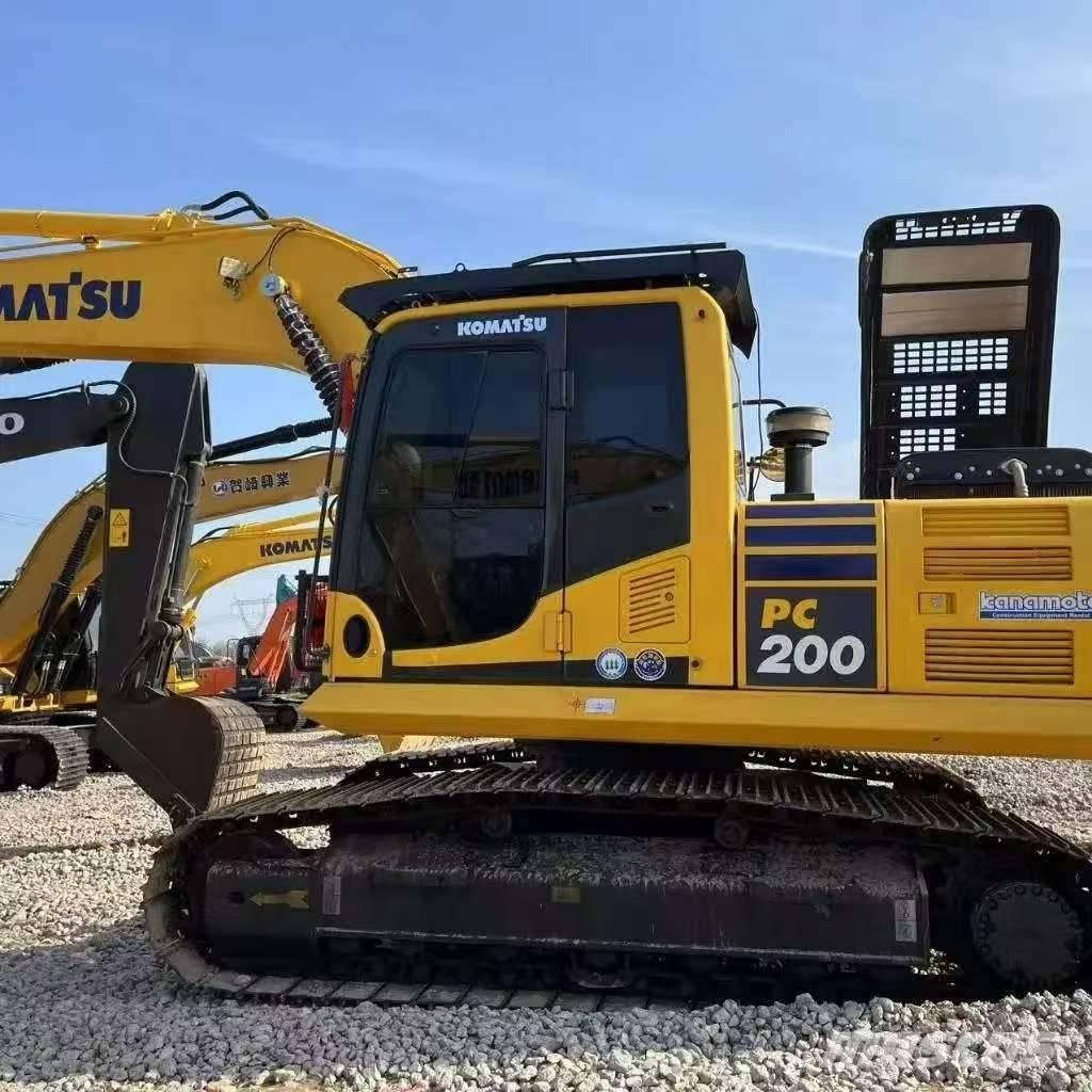 Komatsu PC 200 Telakaivukoneet
